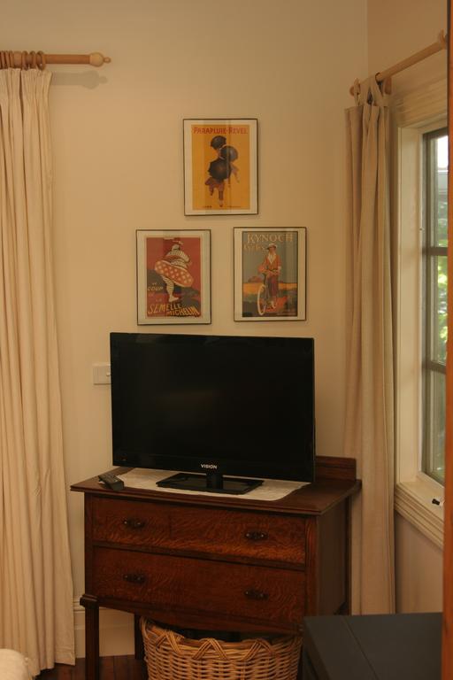 Stone'S Throw Cottage Bed And Breakfast Belgrave Kamer foto