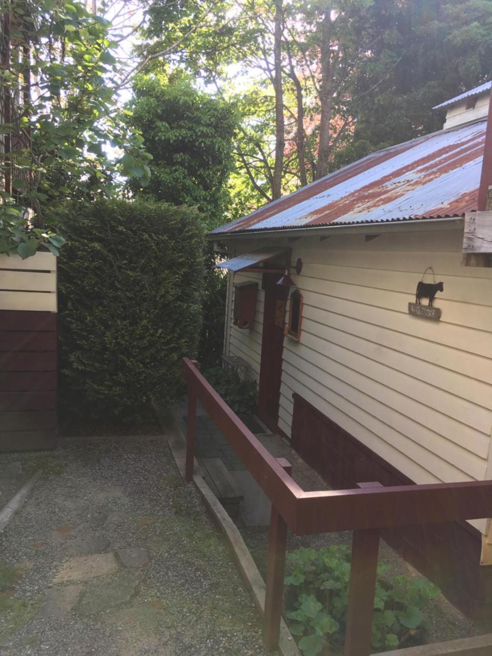 Stone'S Throw Cottage Bed And Breakfast Belgrave Buitenkant foto